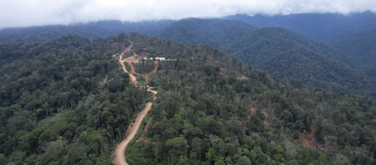 Jalan logging ilegal di Kawasan Ekosistem Leuser di Beutong Jalan logging ilegal di Kawasan Ekosistem Leuser di Beutong