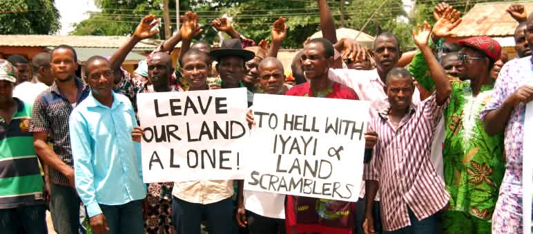 Protes menentang perusahaan minyak sawit Okomu Oil di Nigeria Protes menentang Okomu Oil Palm Oil di Nigeria